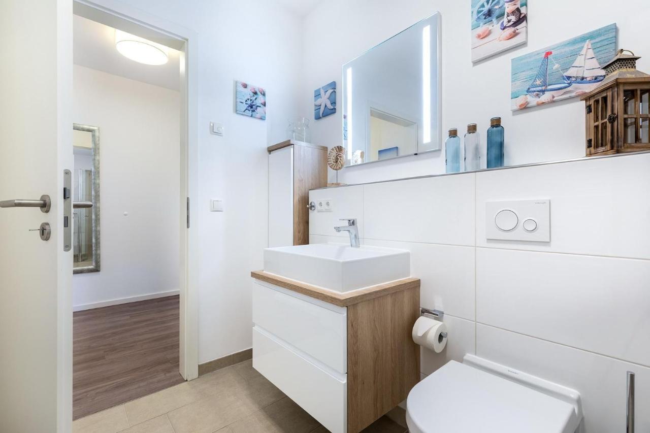 Aparthotel Ostseeallee Aparthotel Ostseeallee 4-31 Больтенхаген Экстерьер фото